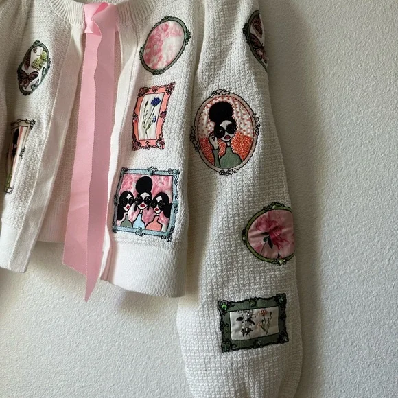 Alice + Olivia Kitty Stace Face Frame Wool Blend Cardigan - Picture 11 of 14